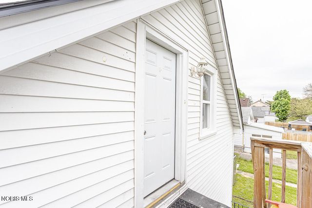 628 Evesham Avenue, Toledo, OH 43607