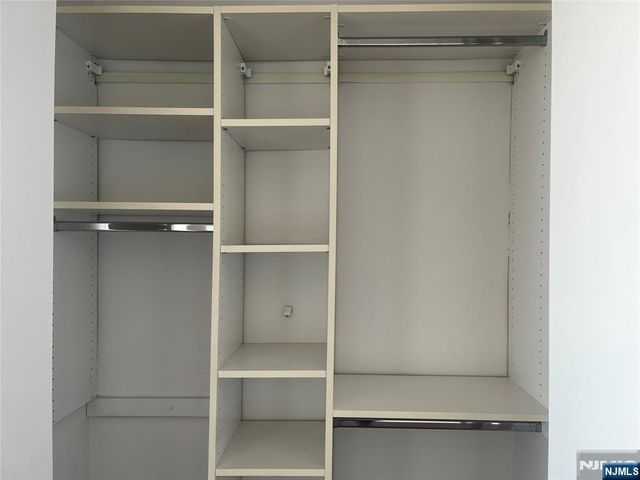 4 Horizon Road 1210, Fort Lee, NJ 07024