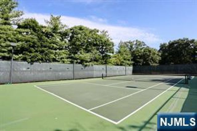 4 Horizon Road 1210, Fort Lee, NJ 07024