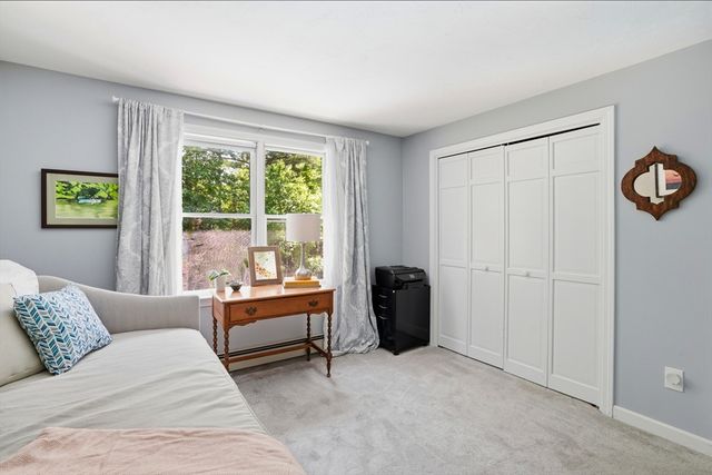 29 Walter Faunce Rd, Kingston, MA 02364