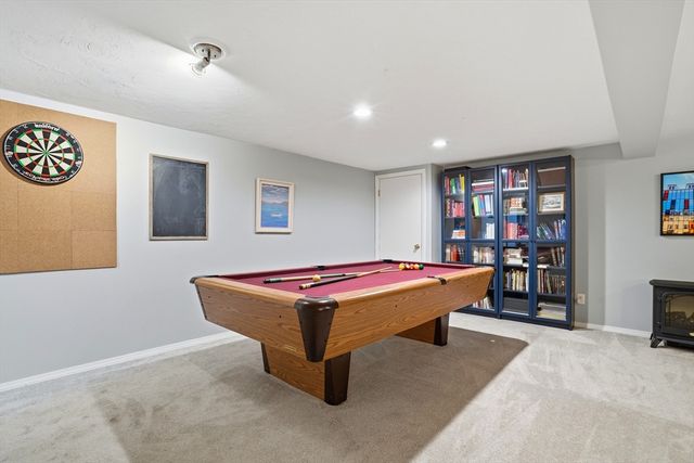 29 Walter Faunce Rd, Kingston, MA 02364