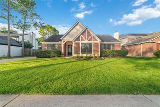 15027 Berkshire Green Drive, Houston, TX 77083