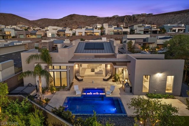 2228 Summit Mesa Lane, Henderson, NV 89052