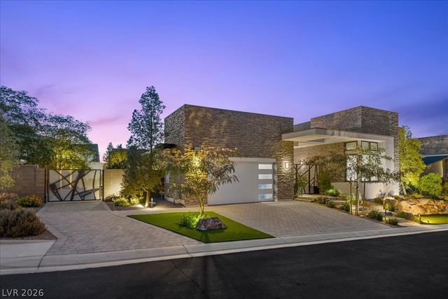 2228 Summit Mesa Lane, Henderson, NV 89052