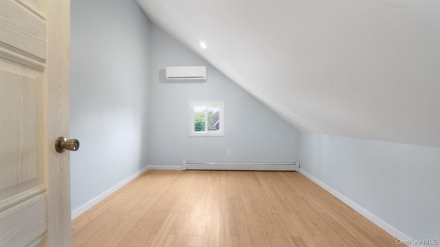 190-13 109th Road, Saint Albans, NY 11412