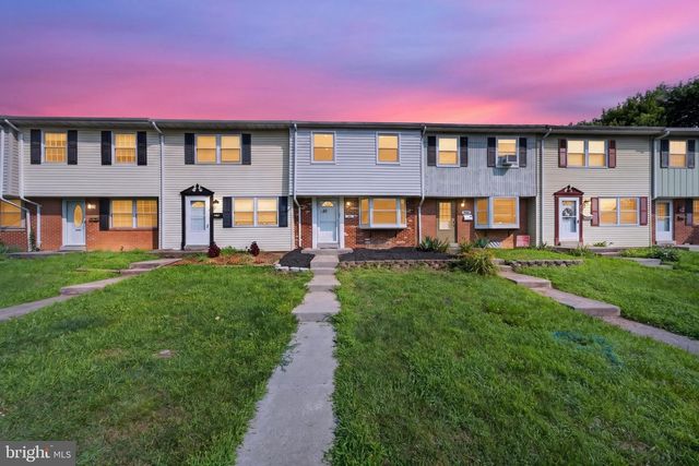209 RITTER PL, Berryville, VA 22611