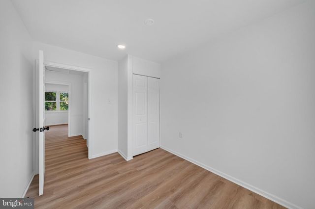 209 RITTER PL, Berryville, VA 22611