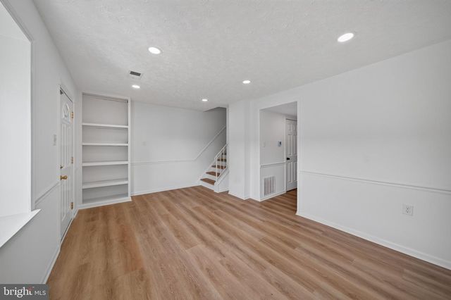 209 RITTER PL, Berryville, VA 22611