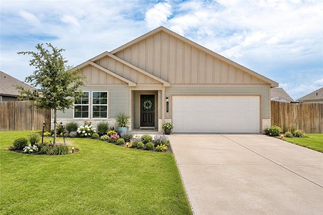 137 Windmill Road, Snook, TX 77878