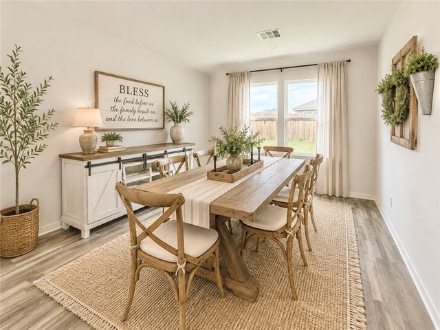 137 Windmill Road, Snook, TX 77878