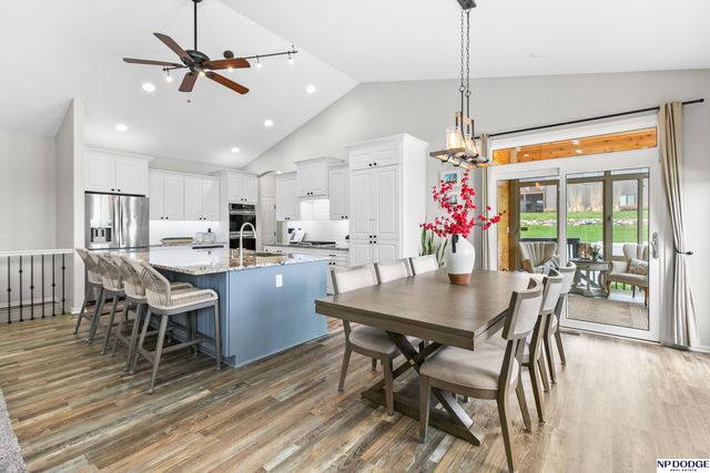 19314 Spaulding Circle, Elkhorn, NE 68022