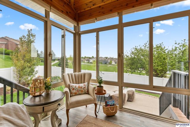 19314 Spaulding Circle, Elkhorn, NE 68022