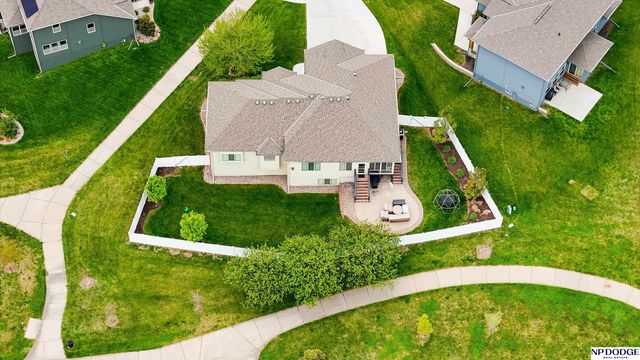 19314 Spaulding Circle, Elkhorn, NE 68022