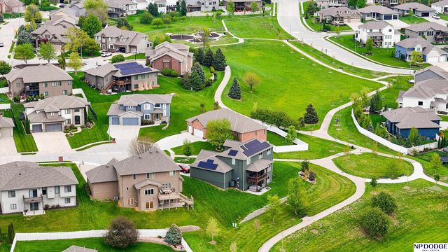 19314 Spaulding Circle, Elkhorn, NE 68022