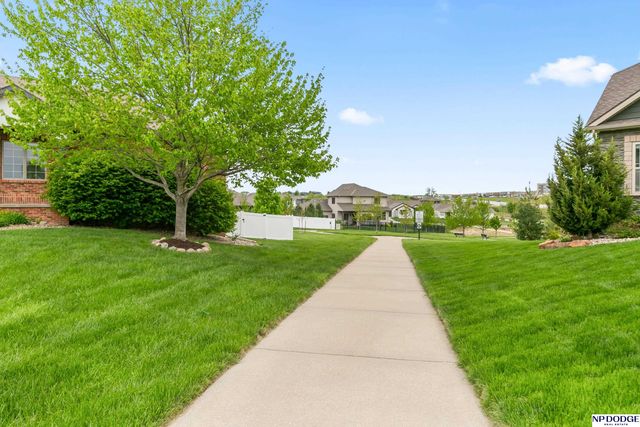 19314 Spaulding Circle, Elkhorn, NE 68022