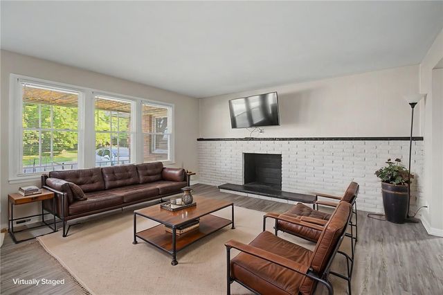 2520 England Avenue, Dayton, OH 45406