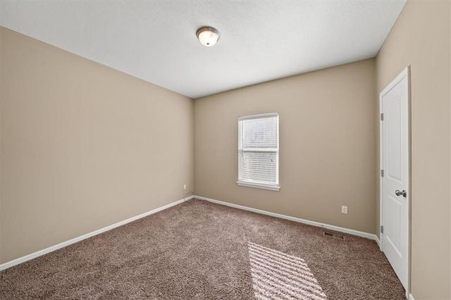 11115 N Jefferson Street, Kansas City, MO 64155