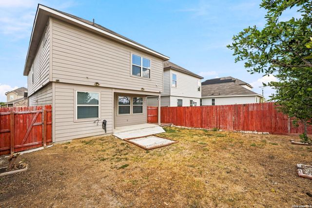 10426 Green Lake Dr, San Antonio, TX 78223