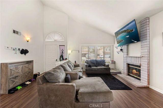 389 Conestoga Road, San Dimas, CA 91773