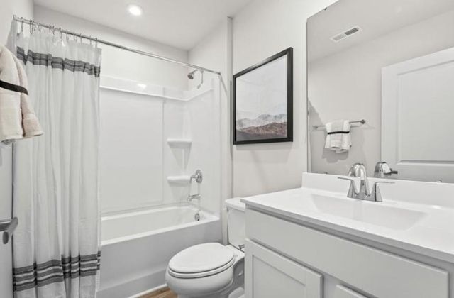 113 Grand Oak Circle, Union City, GA 30291