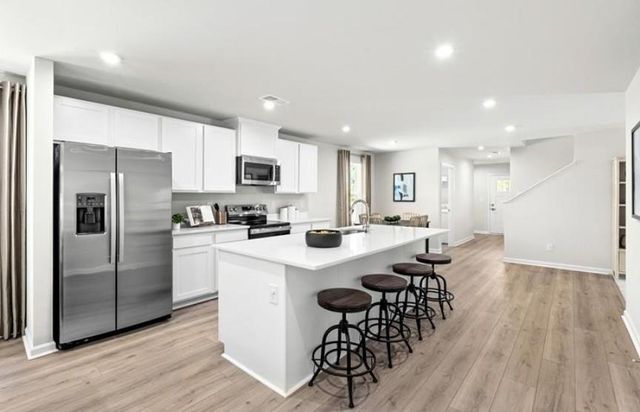 113 Grand Oak Circle, Union City, GA 30291