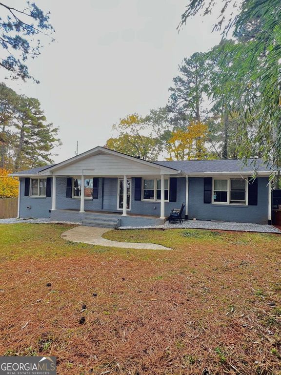 682 Brass Key Court, Lawrenceville, GA 30046