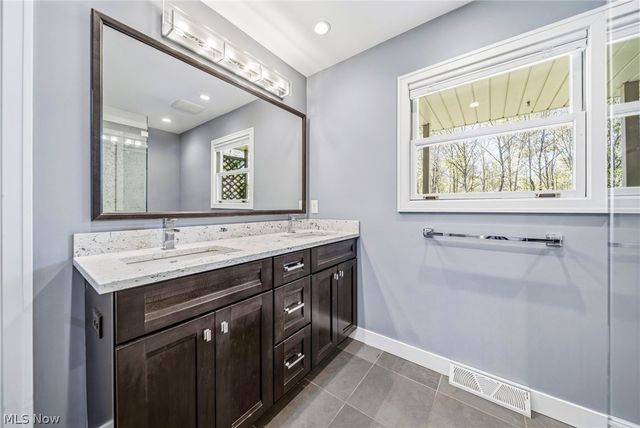 11790 Arbor Glen Drive, Chardon, OH 44024