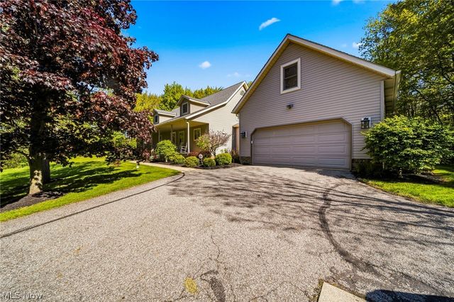 11790 Arbor Glen Drive, Chardon, OH 44024