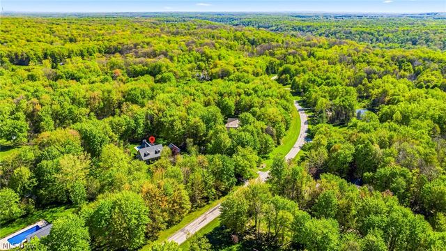 11790 Arbor Glen Drive, Chardon, OH 44024