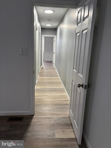5441 WESTFORD RD, Philadelphia, PA 19120