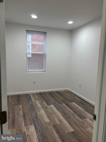 5441 WESTFORD RD, Philadelphia, PA 19120