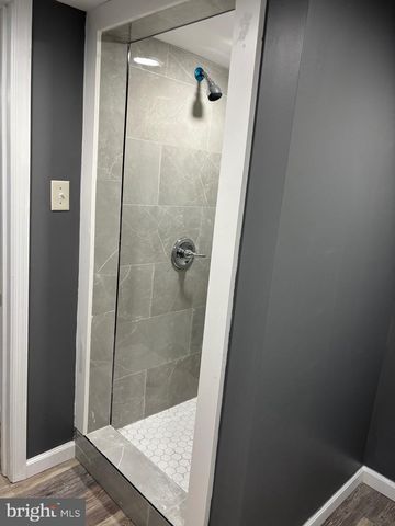 5441 WESTFORD RD, Philadelphia, PA 19120