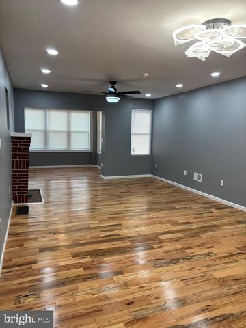 5441 WESTFORD RD, Philadelphia, PA 19120