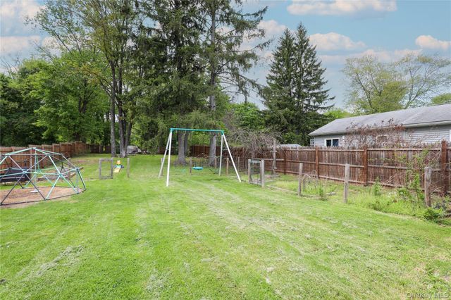 52 Phillips Avenue, Highland, NY 12528