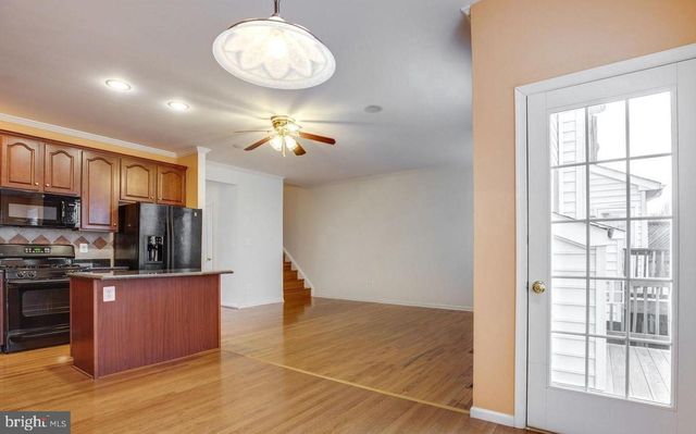 25859 KIRKWOOD SQ, Chantilly, VA 20152