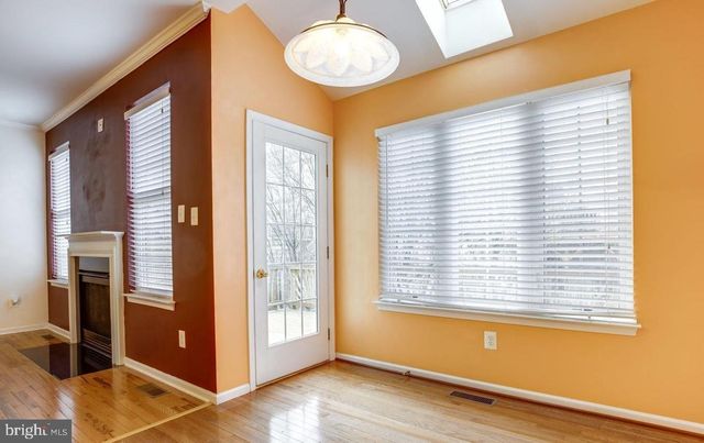 25859 KIRKWOOD SQ, Chantilly, VA 20152