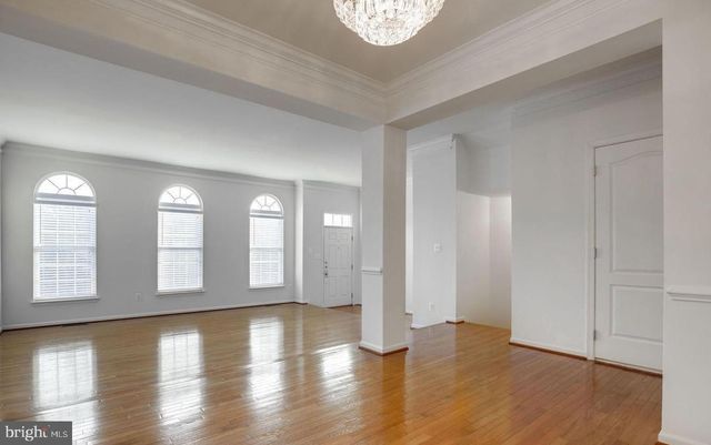 25859 KIRKWOOD SQ, Chantilly, VA 20152