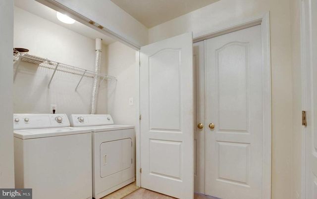 25859 KIRKWOOD SQ, Chantilly, VA 20152