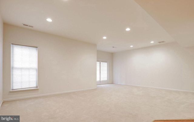 25859 KIRKWOOD SQ, Chantilly, VA 20152
