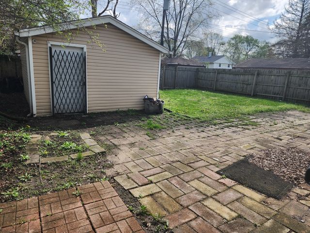 279 Chappel Avenue, Calumet City, IL 60409