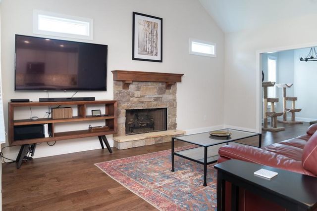 74 Mission Hills SW Drive, Cartersville, GA 30120