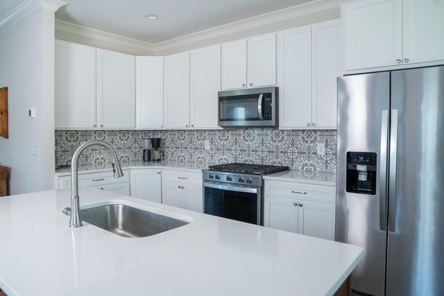 74 Mission Hills SW Drive, Cartersville, GA 30120