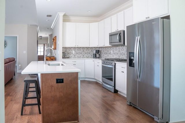 74 Mission Hills SW Drive, Cartersville, GA 30120