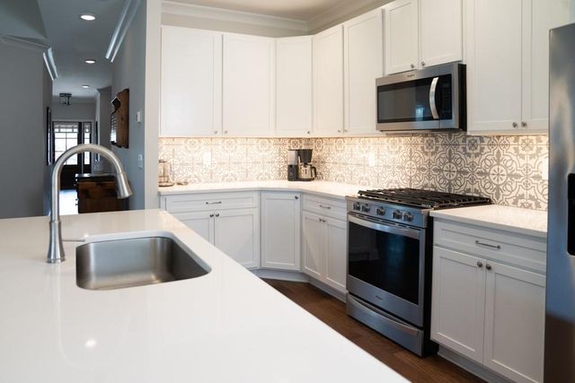 74 Mission Hills SW Drive, Cartersville, GA 30120