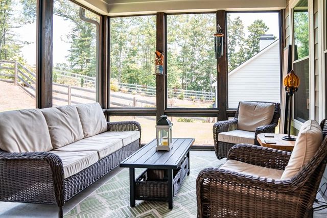 74 Mission Hills SW Drive, Cartersville, GA 30120