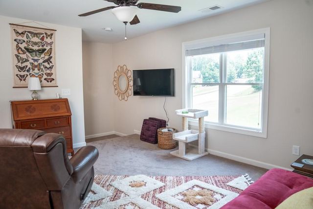 74 Mission Hills SW Drive, Cartersville, GA 30120