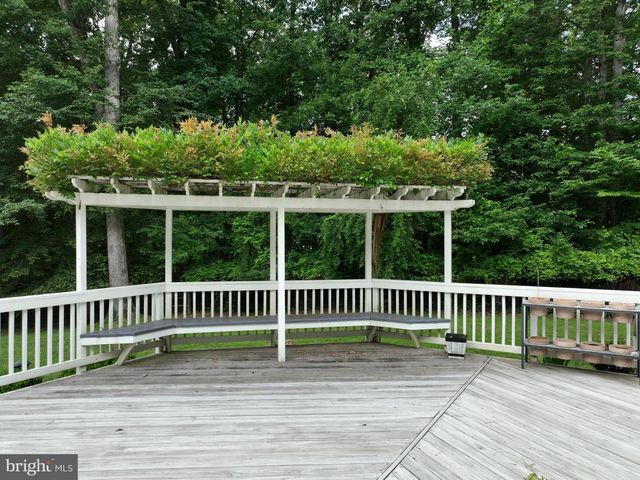 629 UTTERBACK STORE RD, Great Falls, VA 22066