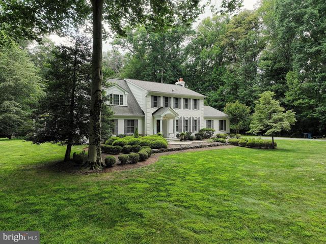 629 UTTERBACK STORE RD, Great Falls, VA 22066