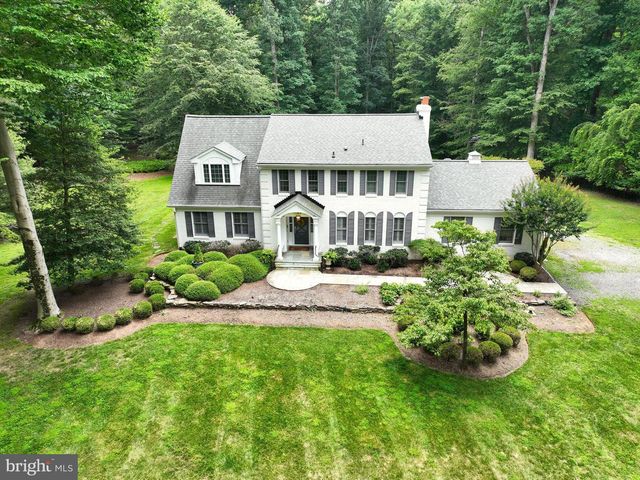 629 UTTERBACK STORE RD, Great Falls, VA 22066
