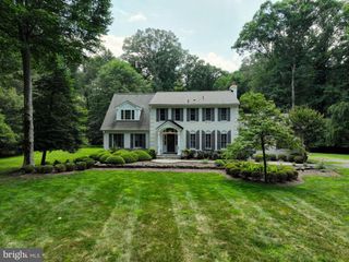 629 UTTERBACK STORE RD, Great Falls, VA 22066